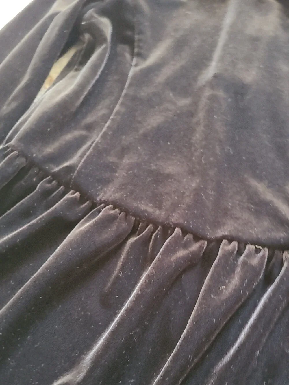 Gap Kids Girls Black Velvet Dress Size 8 Long Sleeve Holiday Party Skater